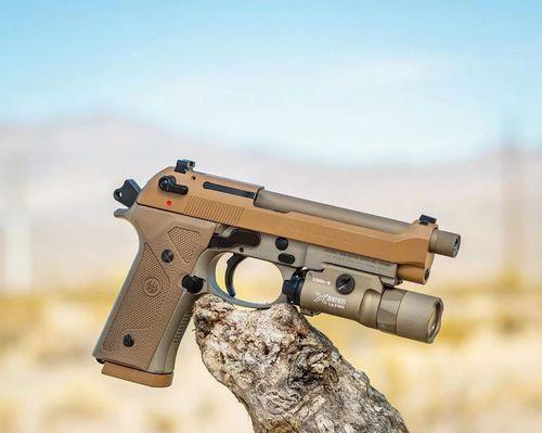 如何在暗区中以M9A3突围（M9A3使用技巧及操作方法）